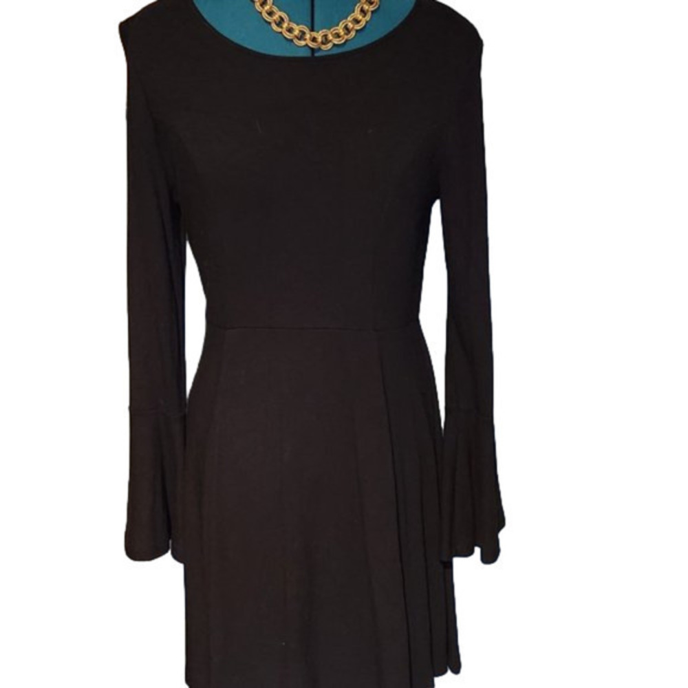 271. Carolina Belle Montreal Black Jersey Skater Dress with Long Bell Sleeves M